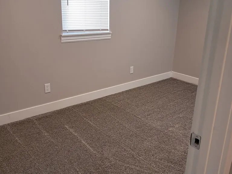 186 S Lakeview Dr — Photo 8
