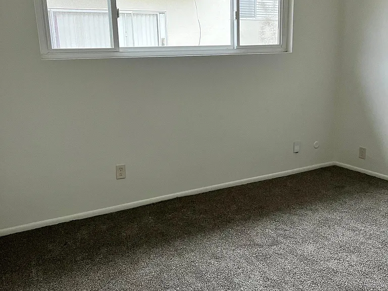 502 N Ditmar St #B — Photo 7