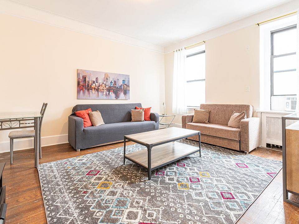 1st image of 682 9th Ave #3
