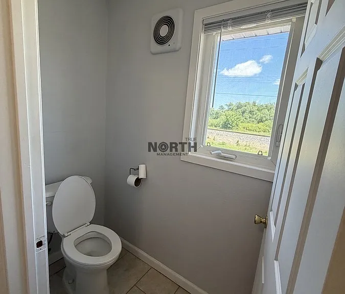 1717 Nokomis St — Photo 21