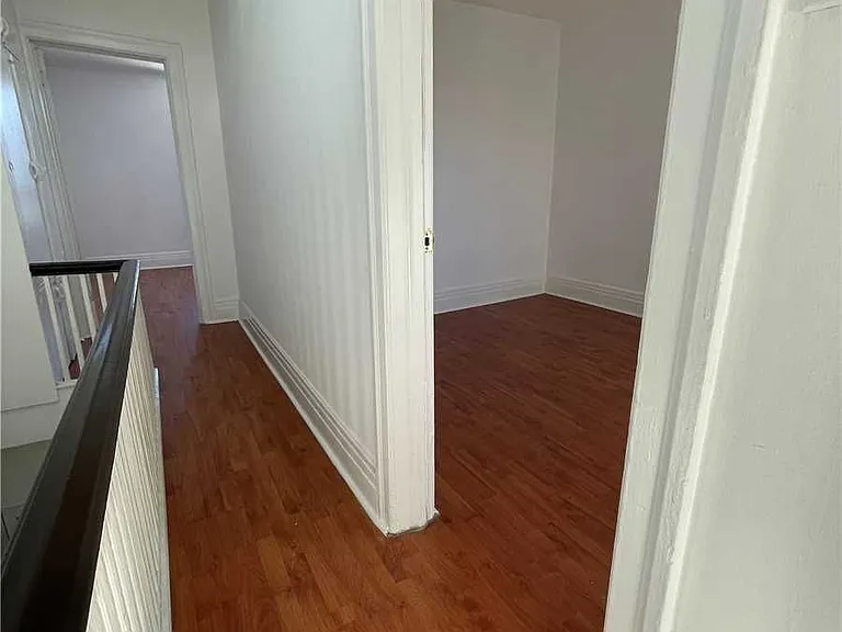 1228 Dufferin St #2 — Photo 3