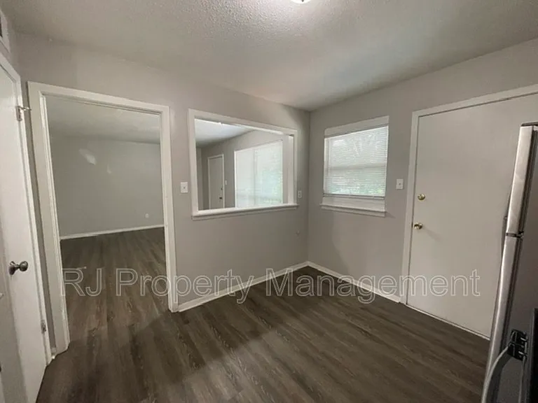 605 Patterson St #2 — Photo 6