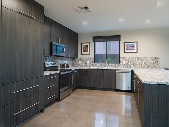 3rd image of 6023 E Hidden Valley Dr