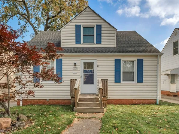 3231 W 140th St, Cleveland, OH 44111