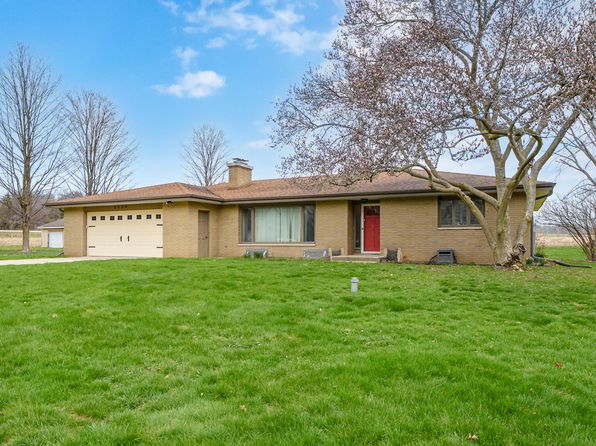 3529 E Lemon Creek Rd, Berrien Springs, MI 49103