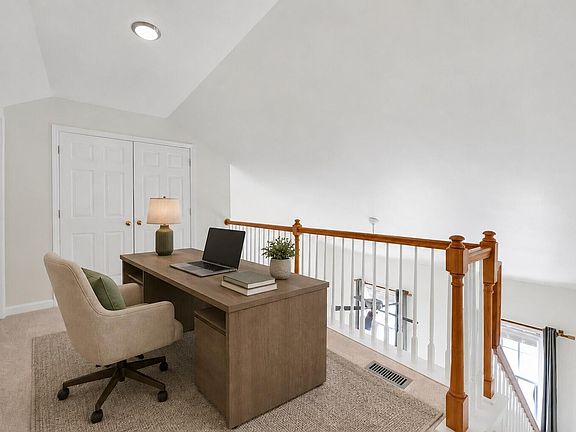 5th image of 204 Knightsborough Way
