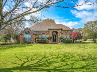 8322 Karen Ln, Terrell, TX 75160