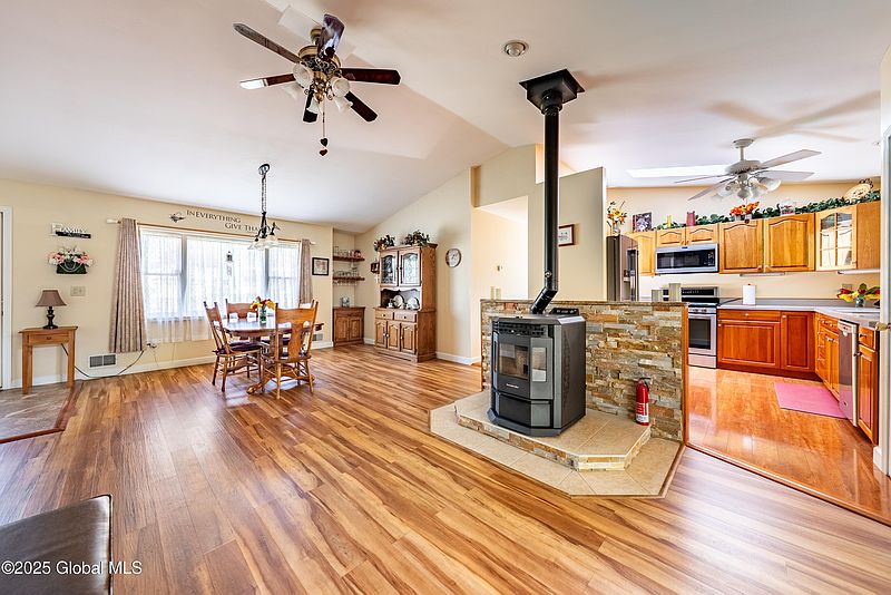 5th image of 31 Skaarland Drive
