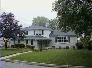 41 Silverwhite Rd, Little Silver, NJ 07739