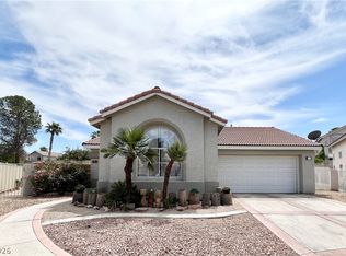 68 Magical Mystery Ln, Henderson, NV 89074