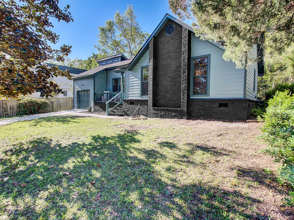 1st image of 125 Sawmill Dr