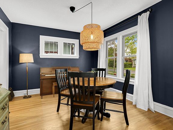 5th image of 5746 1st Ave S