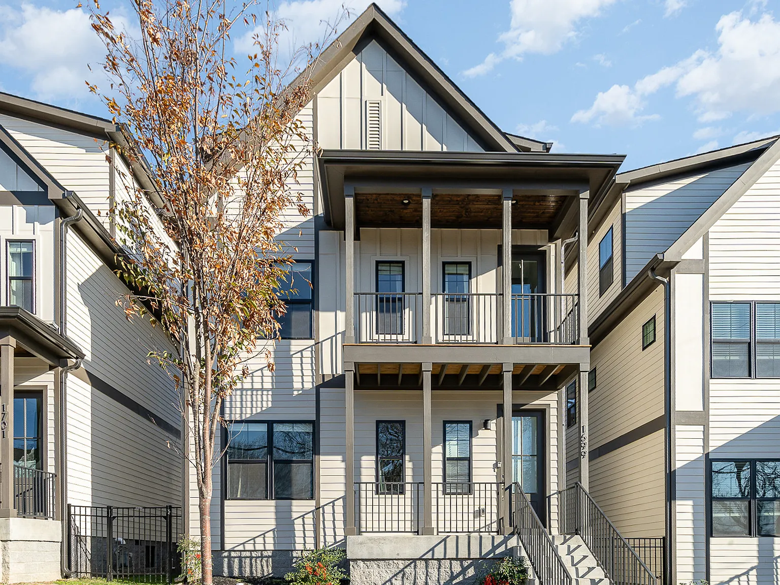 4 bed, 2385 sqft, $4,840 — Photo 4