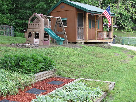Kids cabin