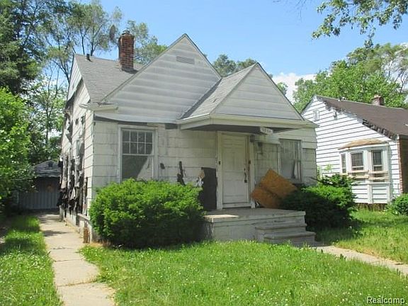 3rd image of 8451 Greenview Ave