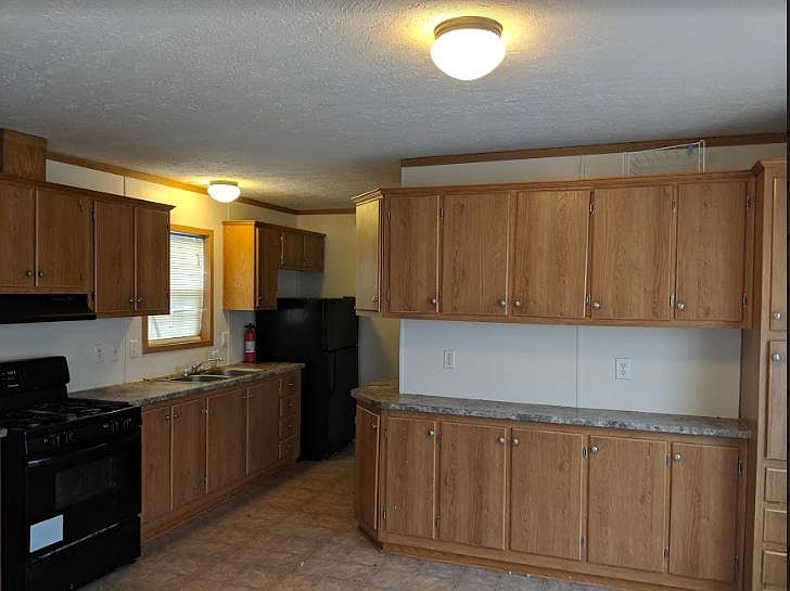 1st image of 393 Carmel St