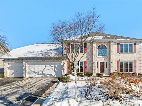 3720 Mandeville Ln, Naperville, IL 60564