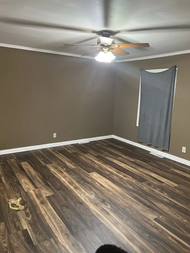 3 bed, 1.0 bath, $1,425 — Photo 3