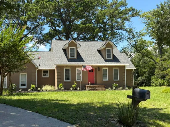 707 Nomad Ln, Mount Pleasant, SC 29464