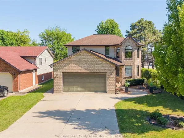 2485 Youngstown St, Windsor, ON N9E 4L7