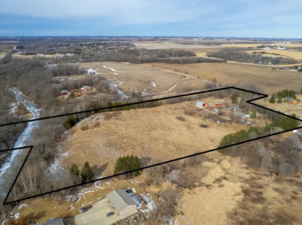 1105 7th St W, Mantorville, MN 55955