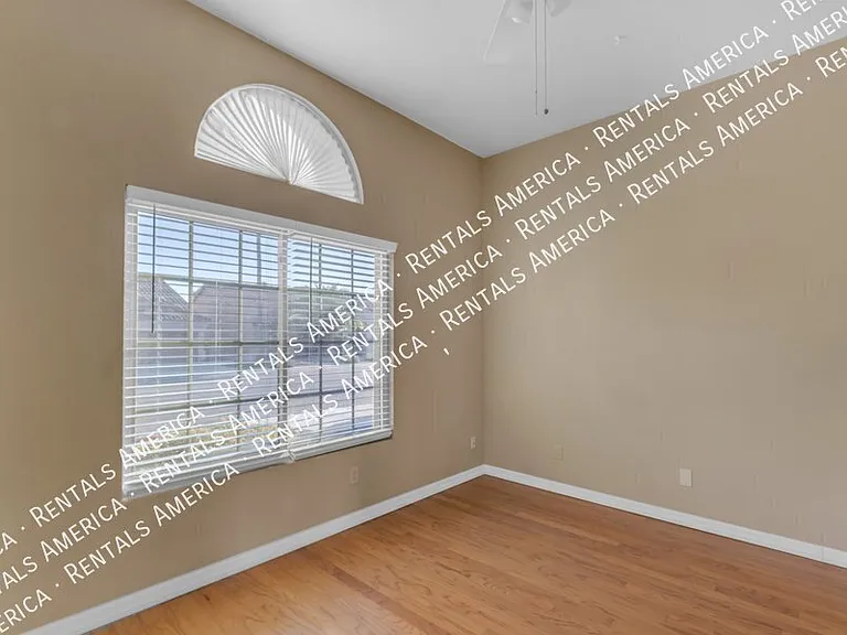 5822 W Abraham Ln — Photo 43