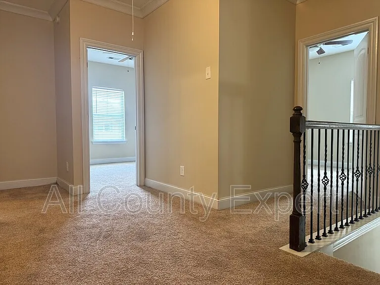 5065 Rialto Way — Photo 22