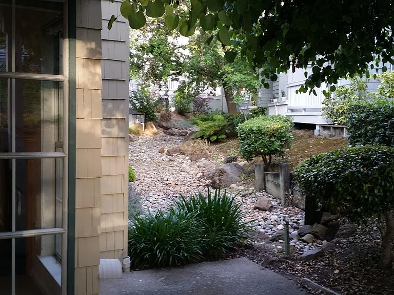 301 Warmcastle Ct — Photo 9