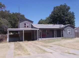 217 W Walnut Ave, Duncan, OK 73533