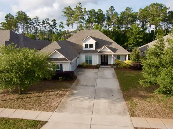 172 Mill Pond Cv, Freeport, FL 32439