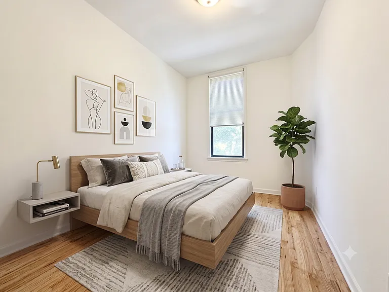 1934 Madison St #2RA — Photo 4