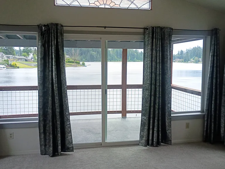 2522 Carpenter Rd SE — Photo 9