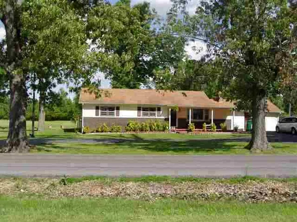 3960 Maxon Rd, Paducah, KY 42001