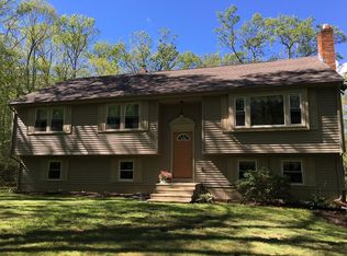 337 Mendon St, Upton, MA 01568