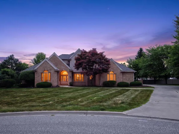 4258 S Autumn Rdg, Saginaw, MI 48603