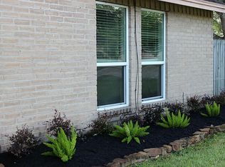 515 Spring Breeze St, League City, TX 77573