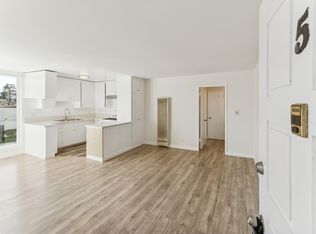 14143 Gilmore St APT 5, Van Nuys, CA 91401