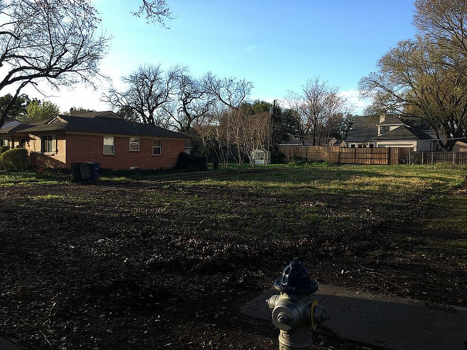 2nd image of 3893 Van Ness Ln