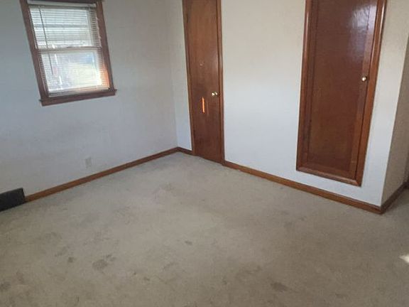 5th image of 719 Caroline St