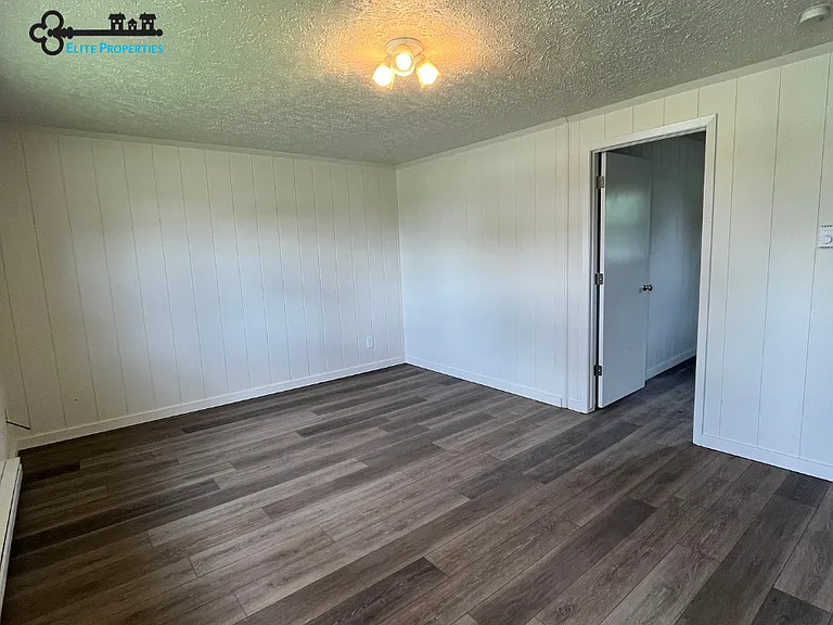 219 College Ave #221 — Photo 3
