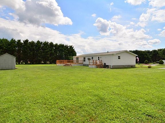 2nd image of 8 W Greenwing Dr