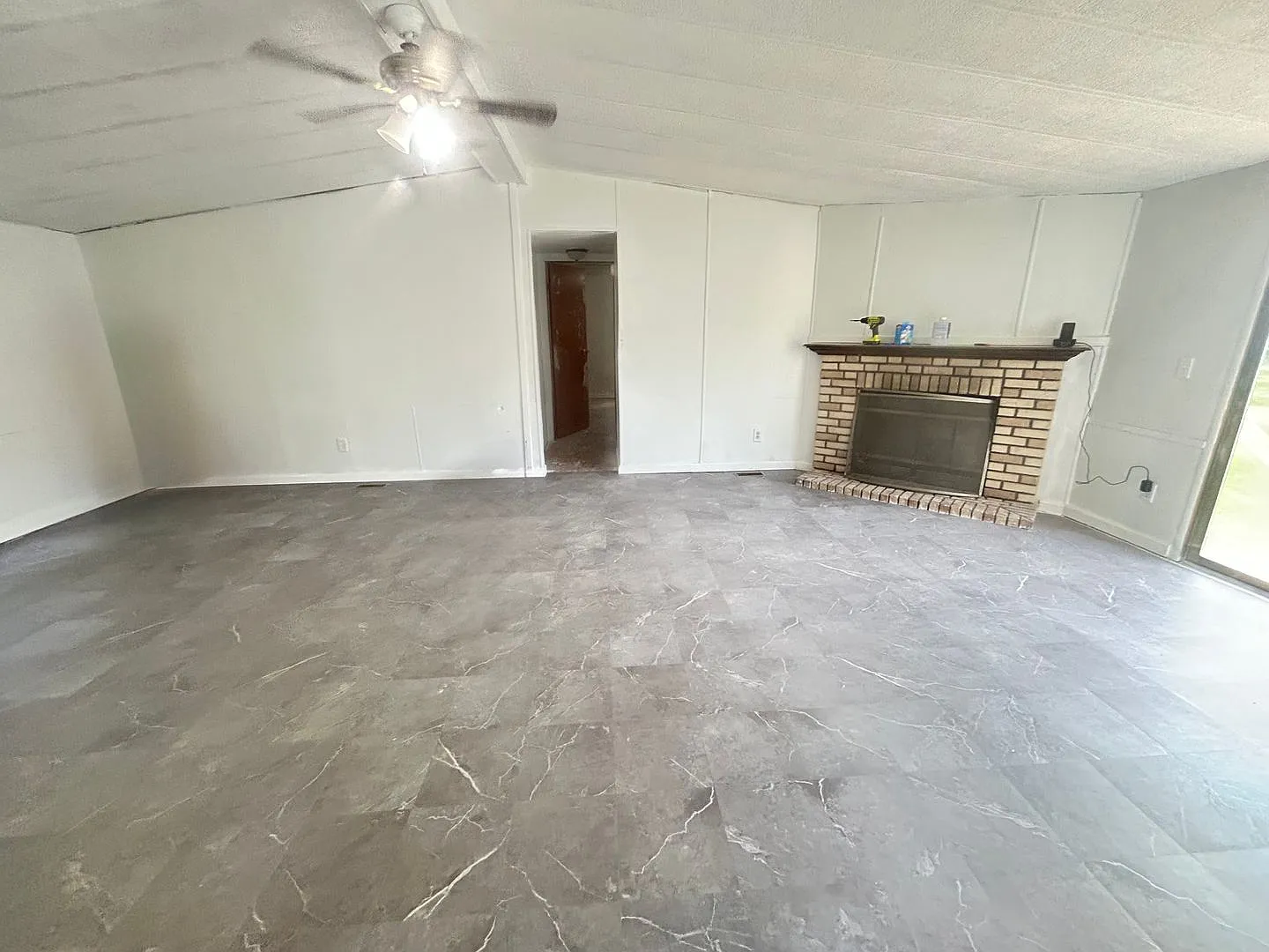 Rent this 3 beds 2 baths home in Aiken! — Photo 2