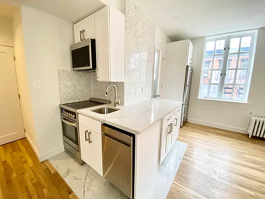 Rented by JM Preston Properties LLC | media 30