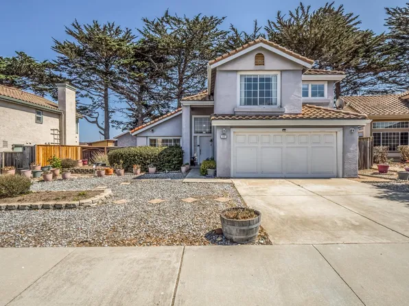 333 Quebrada Del Mar Rd, Marina, CA 93933