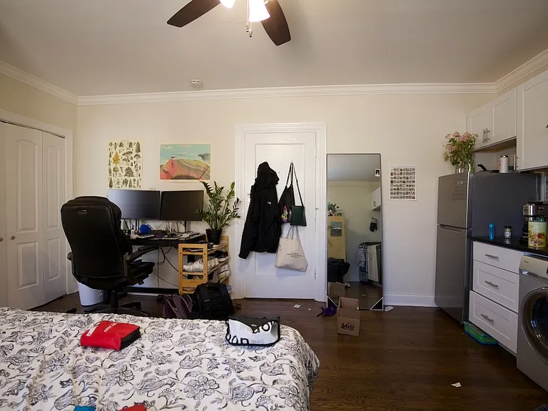 2129 N Dayton St #403 — Photo 16