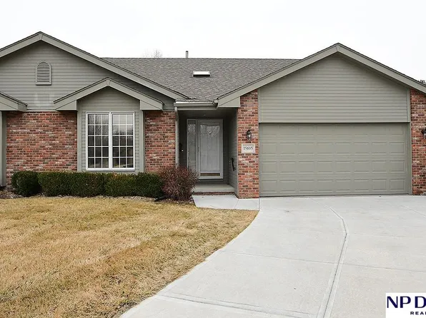 15605 Edna Cir, Omaha, NE 68136