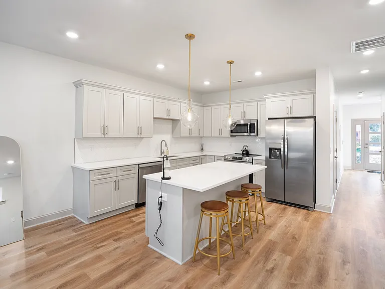 1322 Condon St — Photo 14