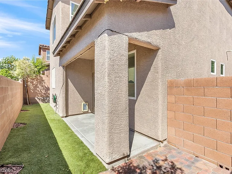 8076 Satin Carnation Ln — Photo 24