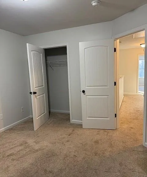 313 Clover Brook Dr — Photo 7