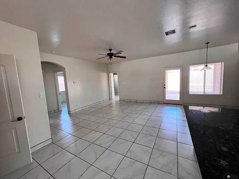 4532 S Agave Ave — Photo 7